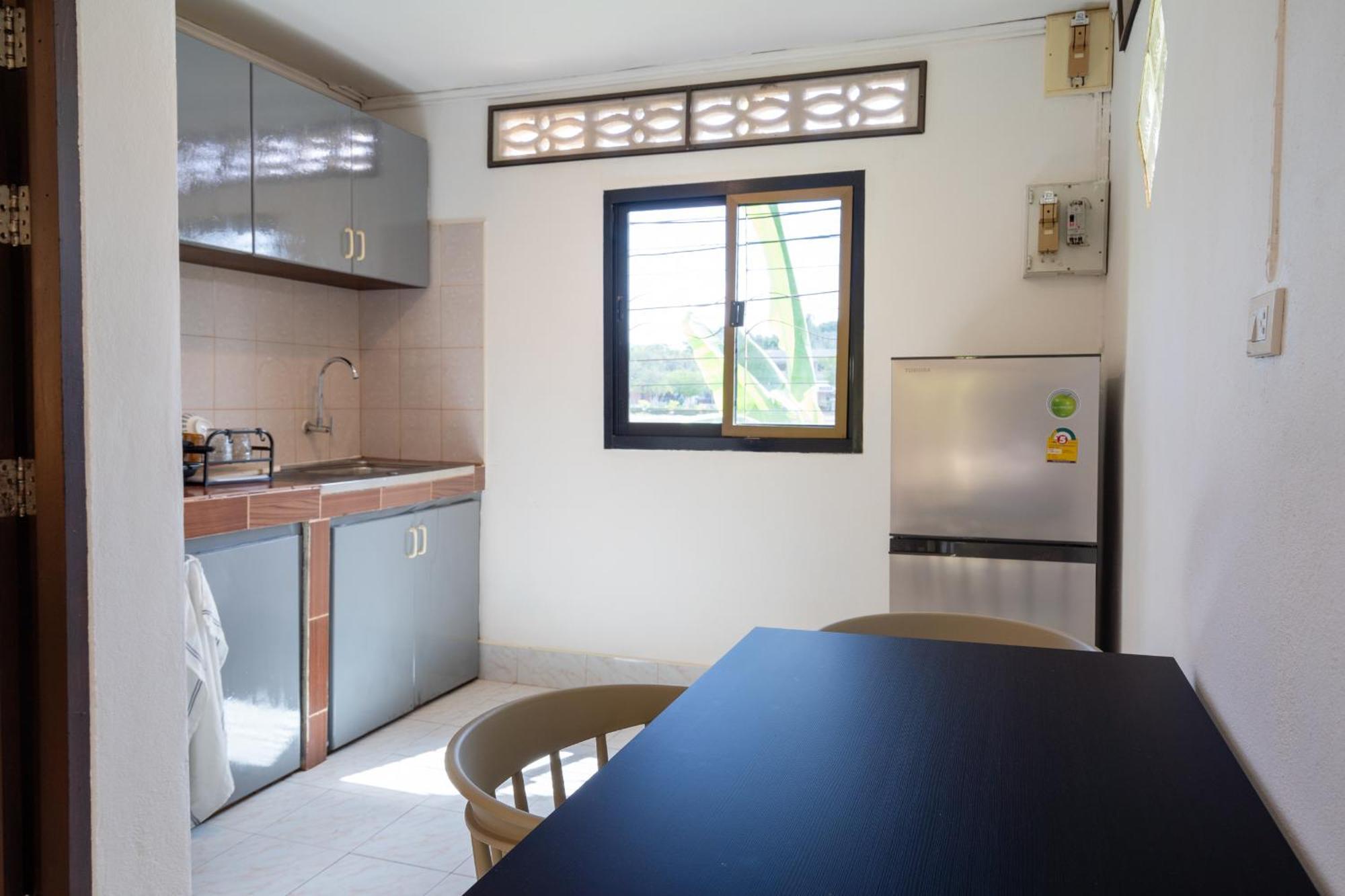 Lanta School Beach Resort Ko Lanta Eksteriør bilde