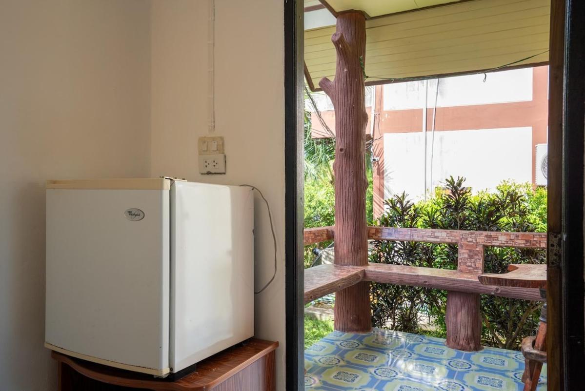 Lanta School Beach Resort Ko Lanta Eksteriør bilde